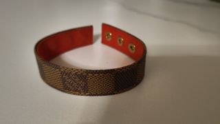 （分類：）位於 。 由 locs1 提交（商品編號 1304276432，圖片 1）。簡介： 。