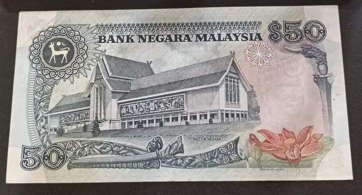 Malaysia ringgit (Category: Currency) located in Singapore. Submitted by quicktiger_783747 (Listing ID 1304246633, Image 2). Description: tear gvf-ef.