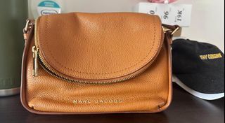 Marc Jacobs The Groove Leather Messenger Bag