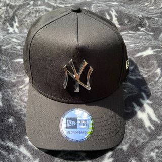 New York Yankees 'Metal Badge' 9FORTY K-Frame Snapback