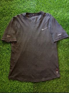 Nike Jersey type Shirt (embroidery swoosh)