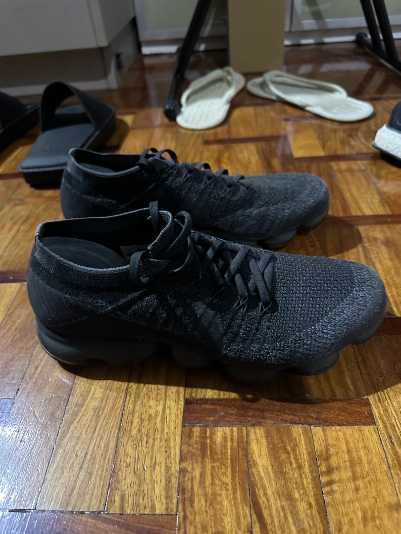 mens nike vapormax triple black