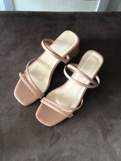 Nude heels, Women's Fashion, Footwear, Heels on Carousell