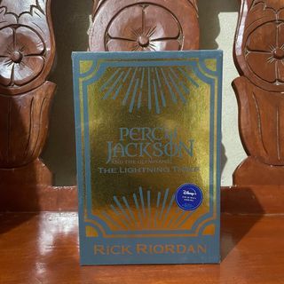 Percy Jackson and the Olympians (Deluxe Edition)