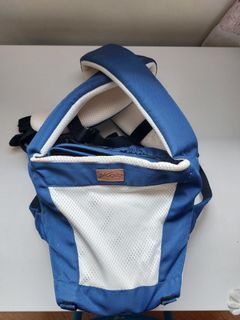 Picolo Baby Carrier Preloved