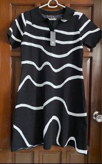 Plus size - black swirl knit dress