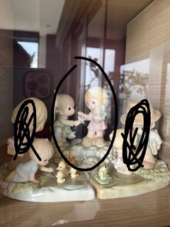 (Category: ) located in . Submitted by declutteree (Listing ID 1292864640, Image 1). Description: .
