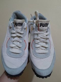 Puma Frosted Ivory 
Running rubber shoes sneakers