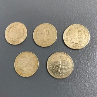 RARE Philippine 5 peso Coin - 2001, 2005
