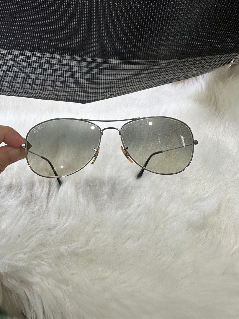 Rayban sunglass (Category: Sunglasses & Eyewear) located in Las Pinas. Submitted by celiae (Listing ID 1304147240, Image 2). Description: Bought for 9990, With flaws in 1 lens/ but keri lang for everyday used.