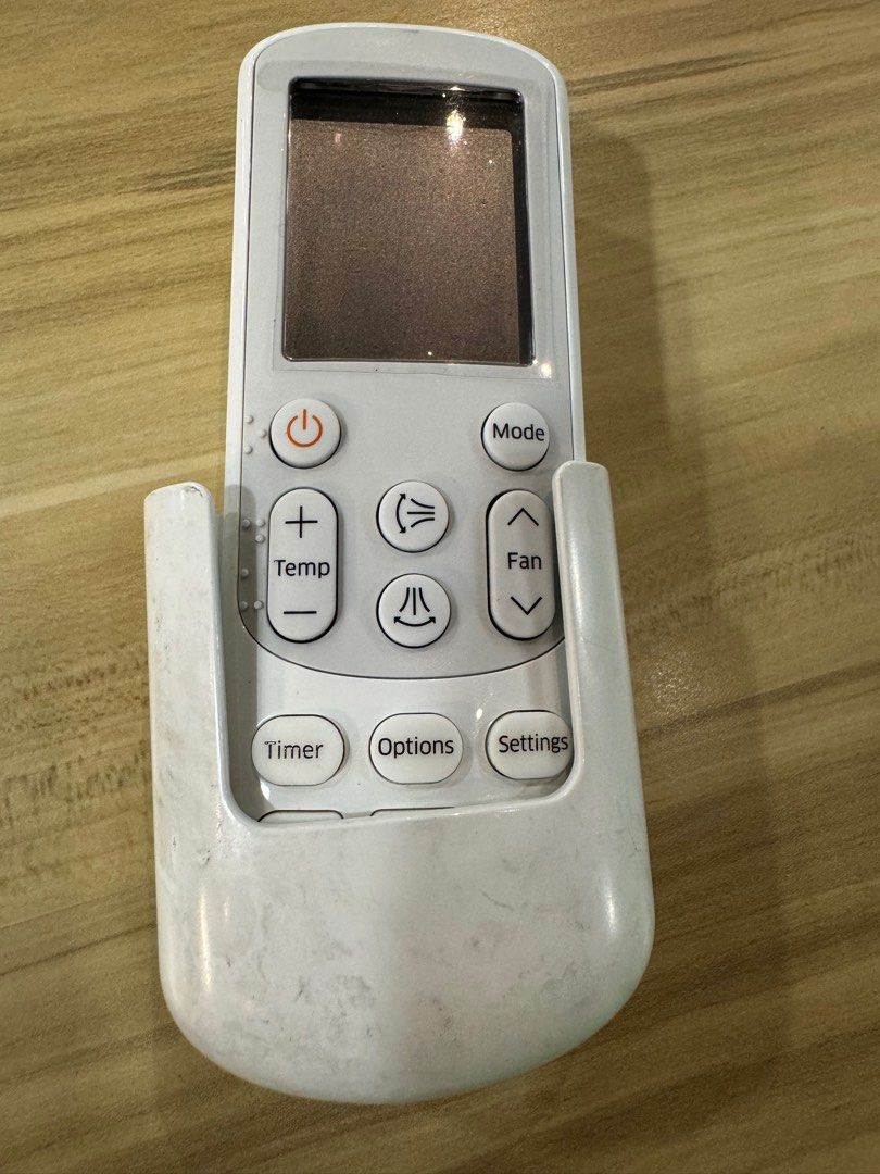 Remote Control (Category: Air Conditioners & Heating) located in Singapore. Submitted by damienhng (Listing ID 1304113463, Image 2). Description: Brand new Samsung Aircon remote control.