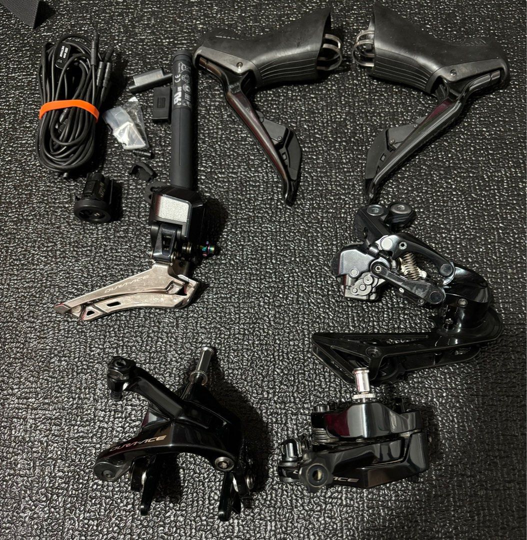 Shimano DuraAce R9150 Groupset with Wireless Module, Sports