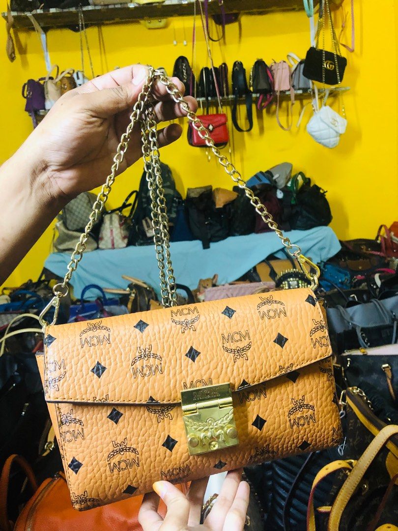 Mcm sling bag 2018 clearance