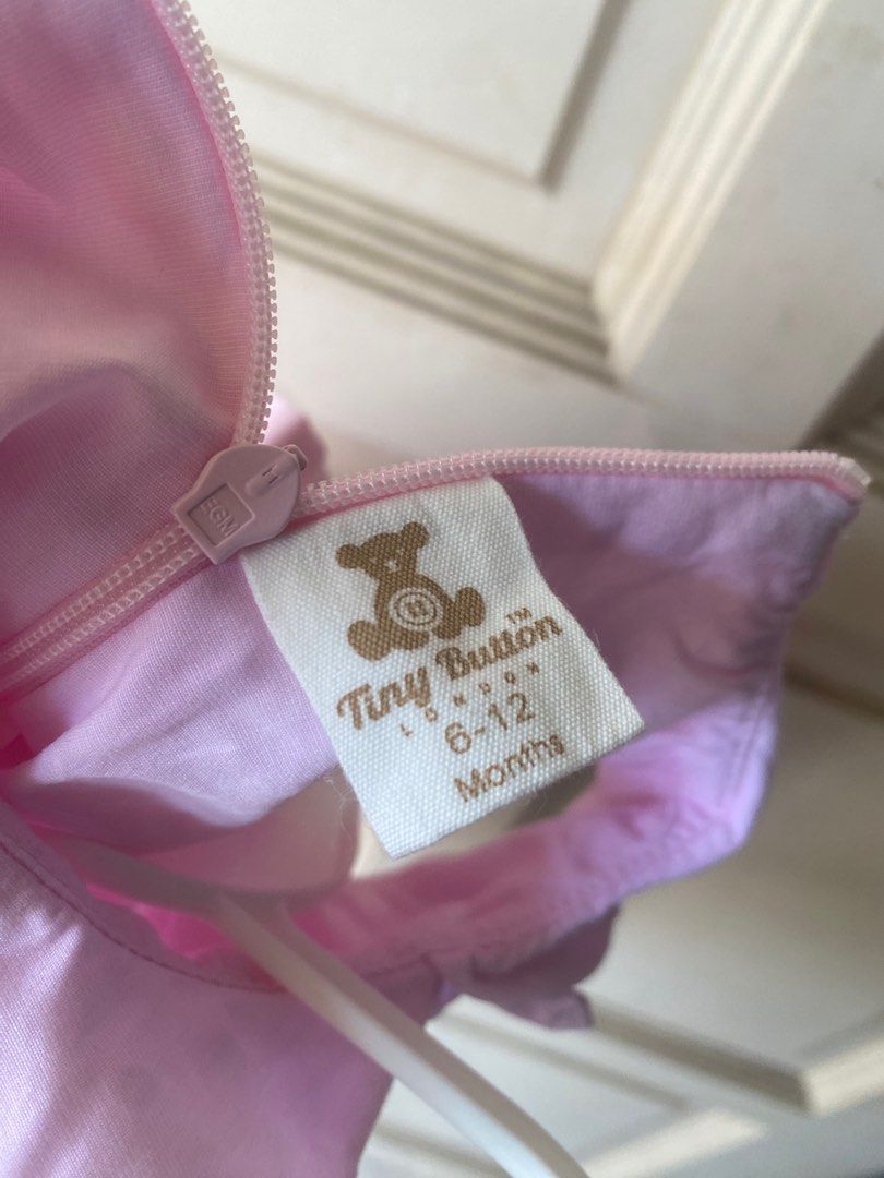Tiny Button Dress (Category: Babies & Kids Fashion) located in Melaka Tengah. Submitted by nblhslmt (Listing ID 1304177569, Image 3). Description: .