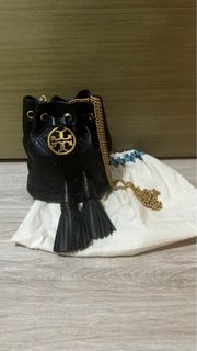 （分類：）位於 。 由 CherryChums 提交（商品編號 1304242341，圖片 1）。簡介： 。