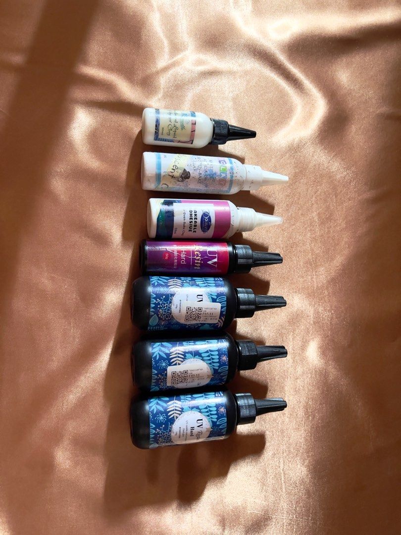 Translucent polymer clay / Adhesive clay (Category: Craft Supplies & Tools) located in Cavite. Submitted by mira33396 (Listing ID 1304152172, Image 2). Description: Kindly message for any questions. I give discount for many order Most of them are never being used. With freebies if you purchased above ₱400. Note: I don’t sell to rude buyers. Please no rush buying as well. NO LOW BALLERS. Rfs: need funds.