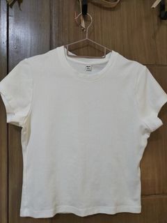 Uniqlo basic white shirt (crop top)