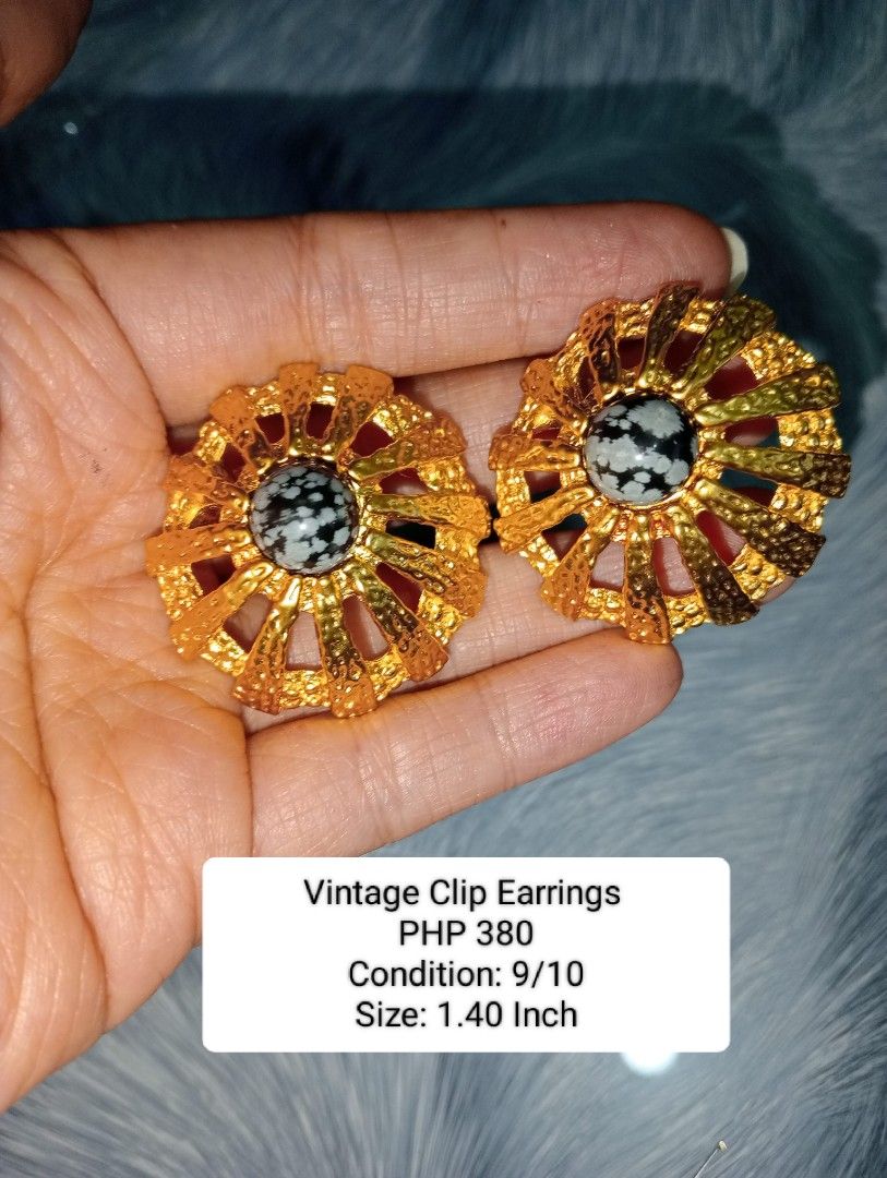 Vintage clip on earrings 2025