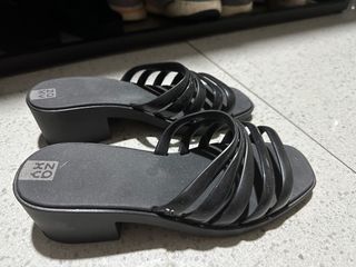 Zoxy sandals / Black sandals
