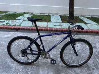 (Category: ) located in . Submitted by junkyardbedok (Listing ID 1301239857, Image 1). Description: .