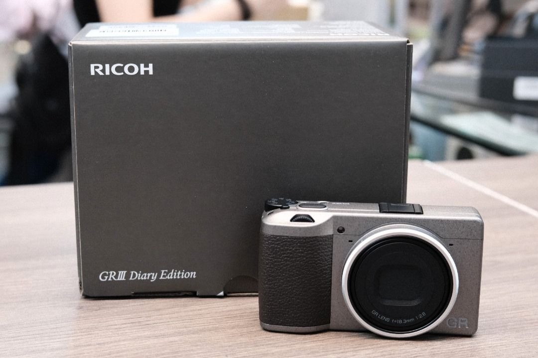 99.9999% new Ricoh GRiii Diary Edition with leather case, 攝影器材 