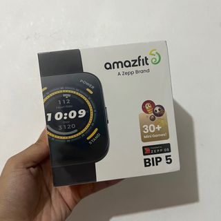 Amazfit Bip 5 Smart Watch Tracker GPS - BRAND NEW!!!