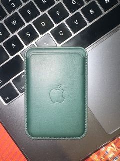 Apple card holder - magsafe