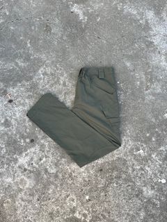 Army Green Cargo Pants 🗣️