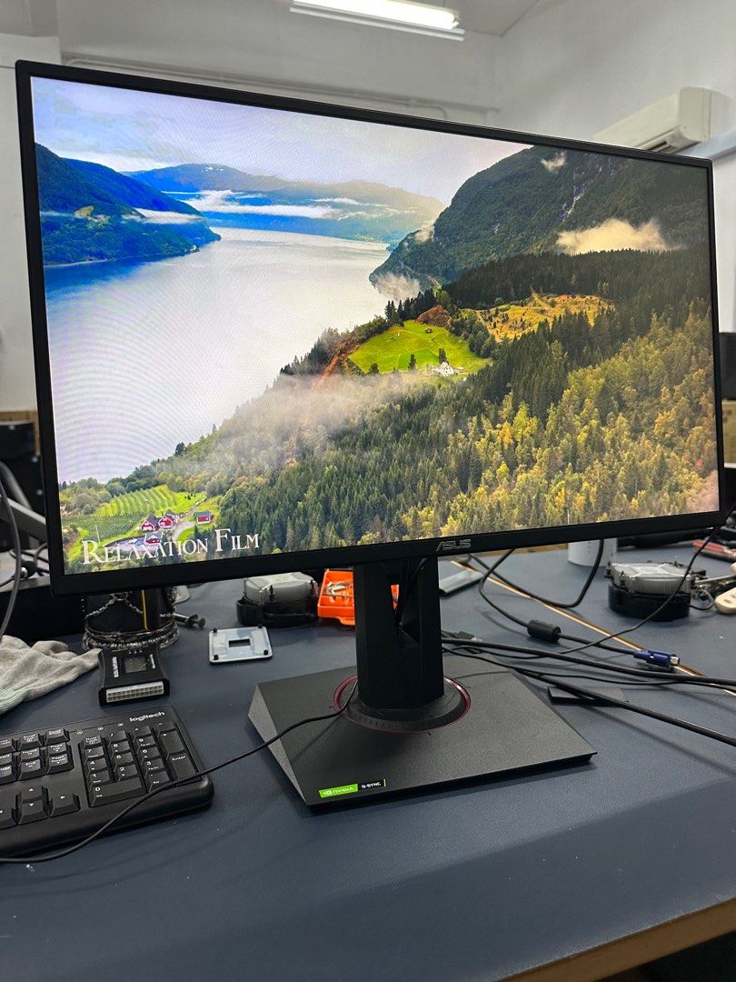 ディスプレイ・モニター ASUS VG258、キーボードマウスなど