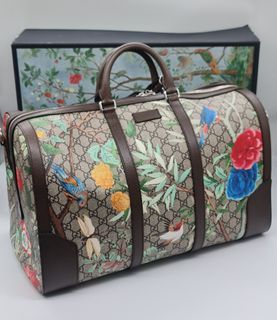 Authentic Gucci Tian GG Supreme Duffle Bag