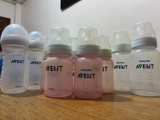 Avent Bottles assorted with freebies TAKE ALL