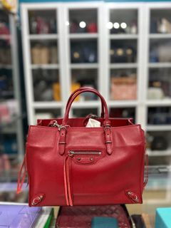 (Category: ) located in . Submitted by closetcompany (Listing ID 1301270217, Image 1). Description: .