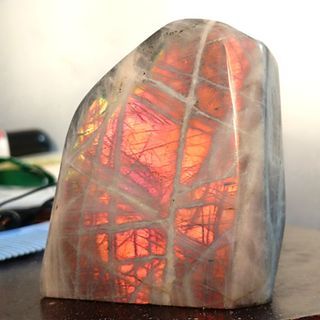 BIG ORANGE PINK LABRADORITE FREE FORM FULL FACE WITH STRONG FLASHES NATURAL STONE CRYSTAL