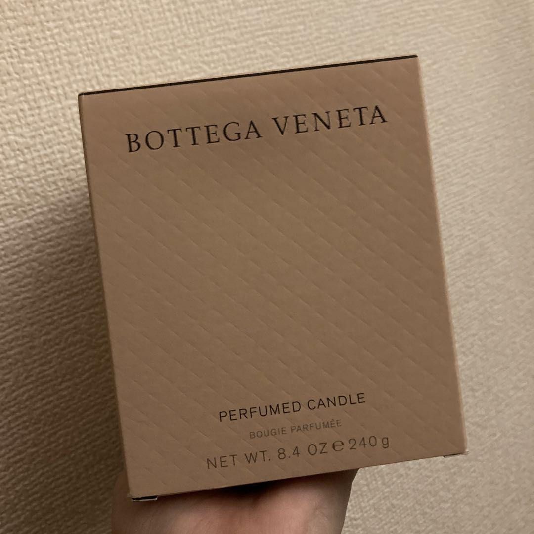 Bottega perfumed candle 240g, Furniture & Home Living, Home