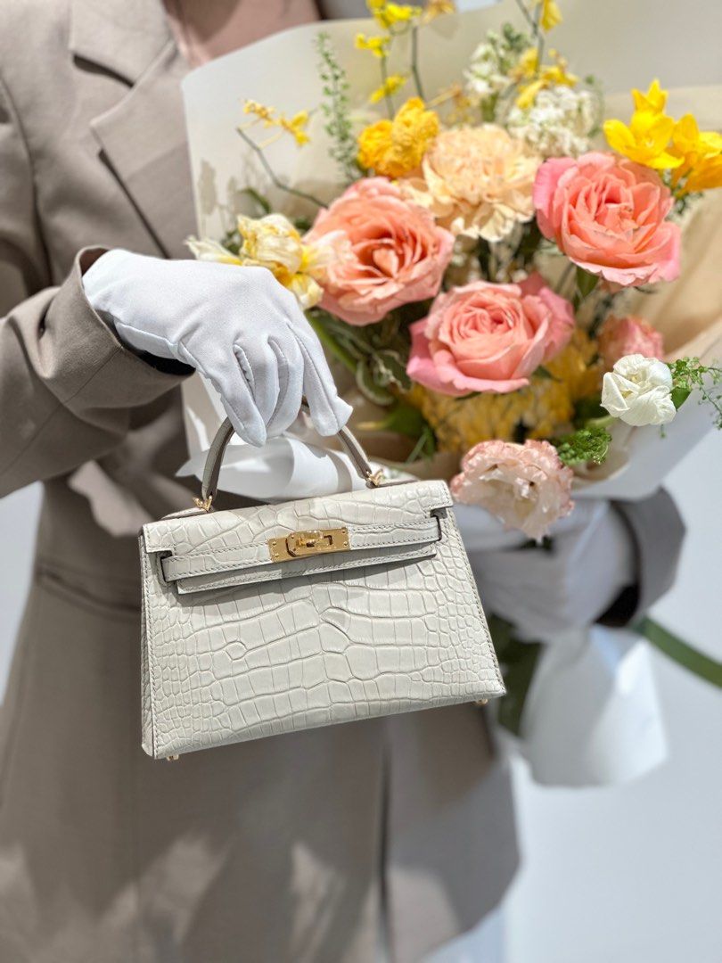 Brand New Hermes Mini Kelly Beton Matte Alligator GHW