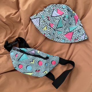 (Category: ) located in . Submitted by shop2nds (Listing ID 1301181902, Image 1). Description: .