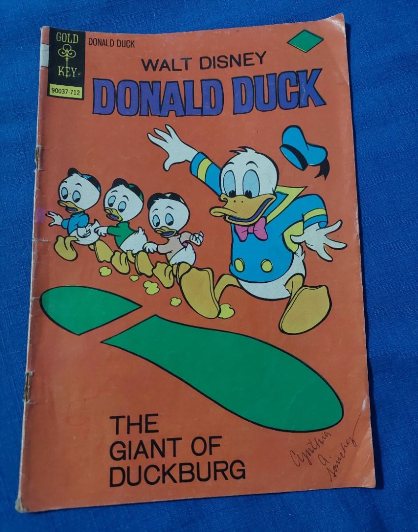 bundle vintage Donald Duck comics (Category: Comics & Manga) located in Antipolo. Submitted by cychiyo (Listing ID 1301226420, Image 3). Description: bundle of 5 vintage Donald Duck comics for only Php1200 or Php280 each, if sold separately best price posted payment via BDO s/a first; seller confirmation first before booking pay via Gcash okay also.
