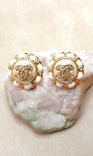 Chanel earrings from japan