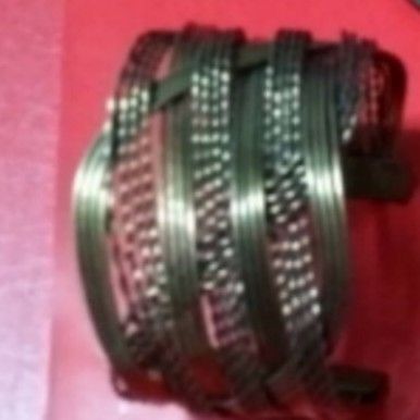 Chunky Vintage Bangle with Design in Matte Gold (Category: Bracelets) located in Davao. Submitted by carriedeps (Listing ID 123615883, Image 1). Description: Fashion high-quality Bangle in good condition. Quite heavy. One-of-a-kind. Classic vintage.🤎🤎🤎.