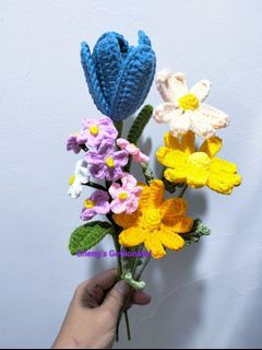 Crochet flower boquet
