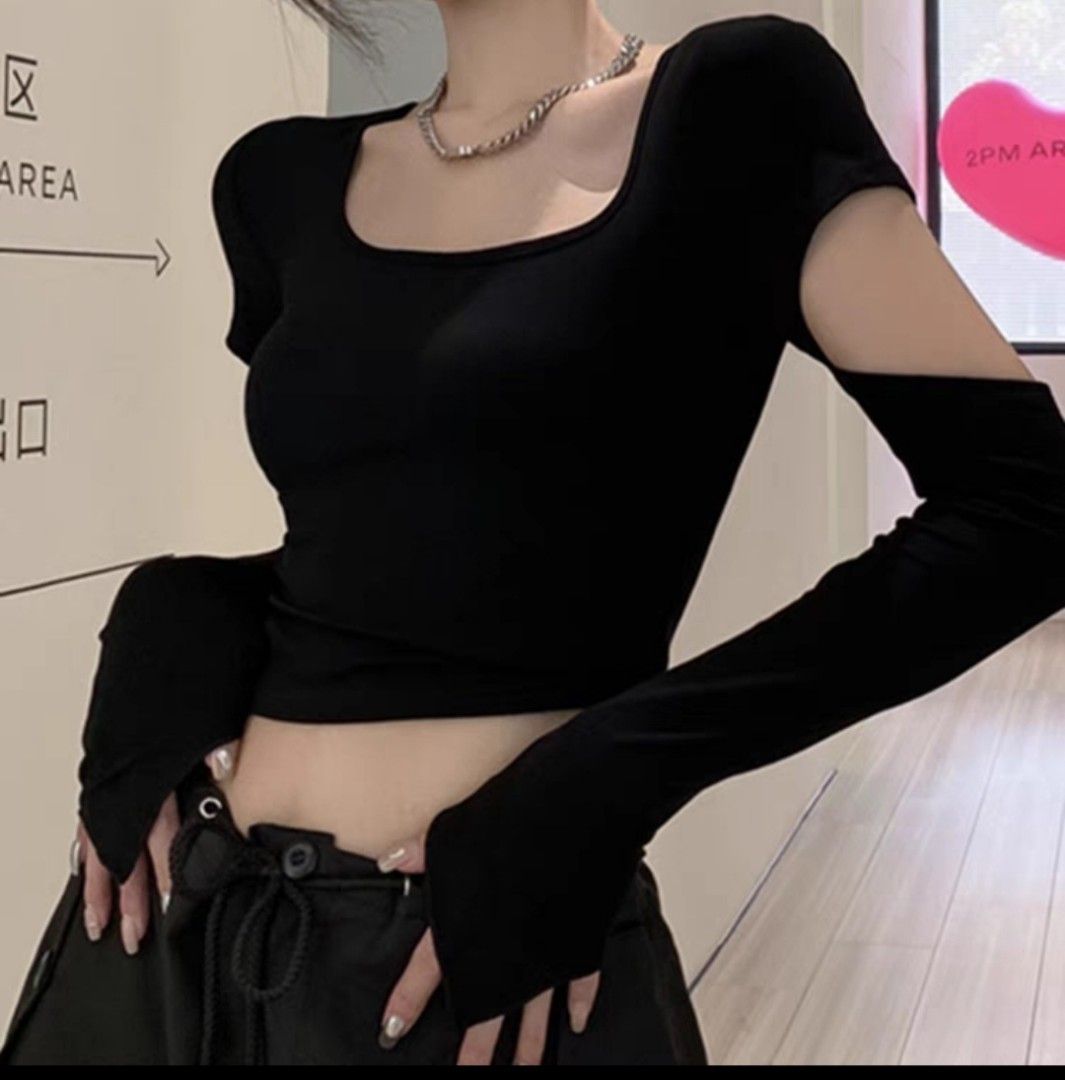 Cute top (Category: Shirts) located in Petaling Jaya. Submitted by lee_xm (Listing ID 1301286921, Image 1). Description: Only worn twice. Actually cute and arrived from taobao in expected quality. I just don't see myself wearing this often..