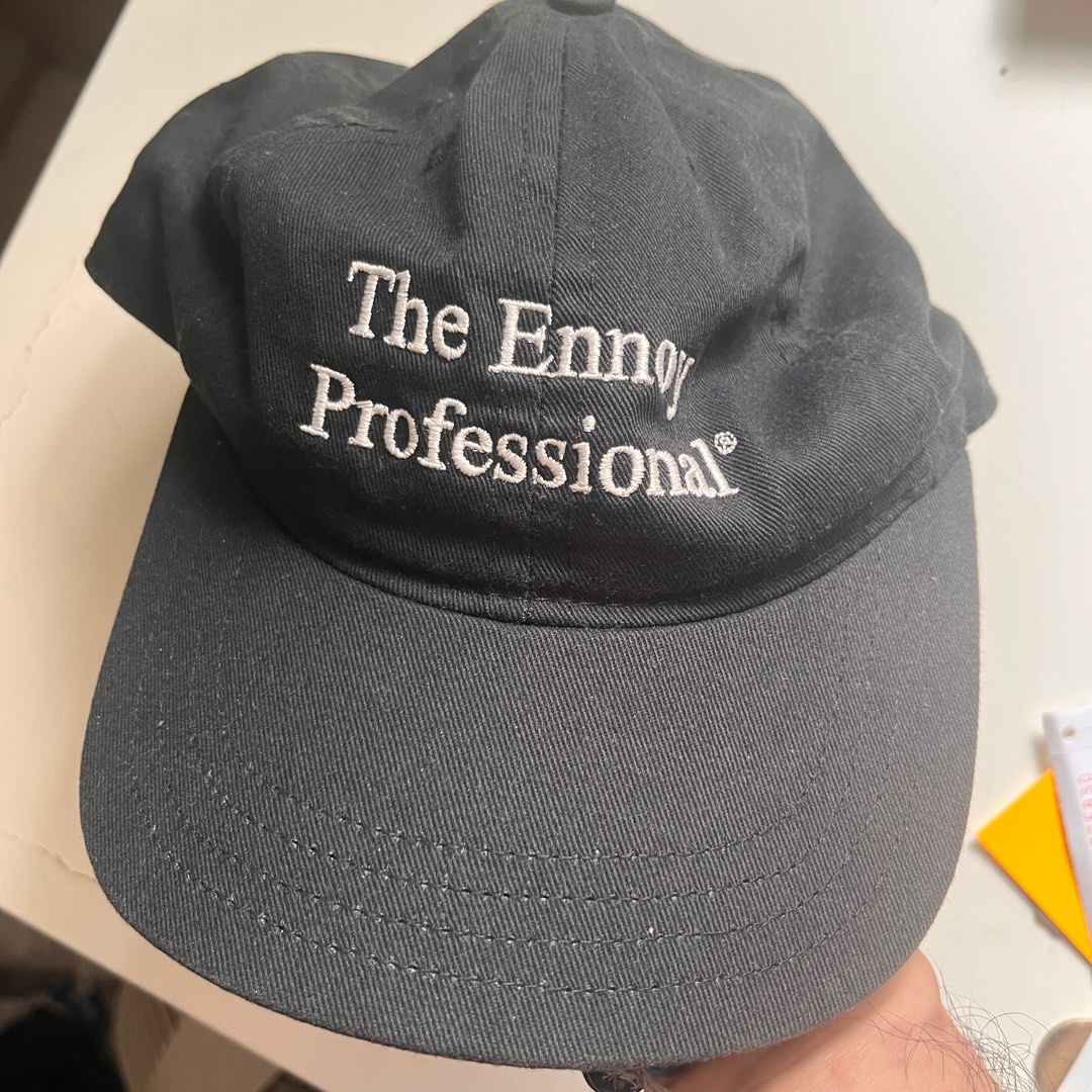 Ennoy Professional cap, 男裝, 手錶及配件, 棒球帽、帽- Carousell