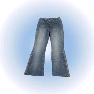 (Category: ) located in . Submitted by kaycross (Listing ID 1301292959, Image 1). Description: .