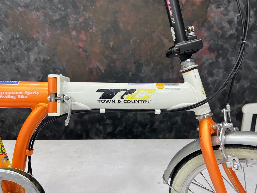 FOL 5 062 Town country 18 1x6 Alloy RM680 Quality Used Folding Bicycle From Japan Ichiban Marketing