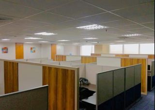 FOR RENT/SALE: 1,020sqm Fully-Fitted Office Floor in One World Place, Bonifacio Global City