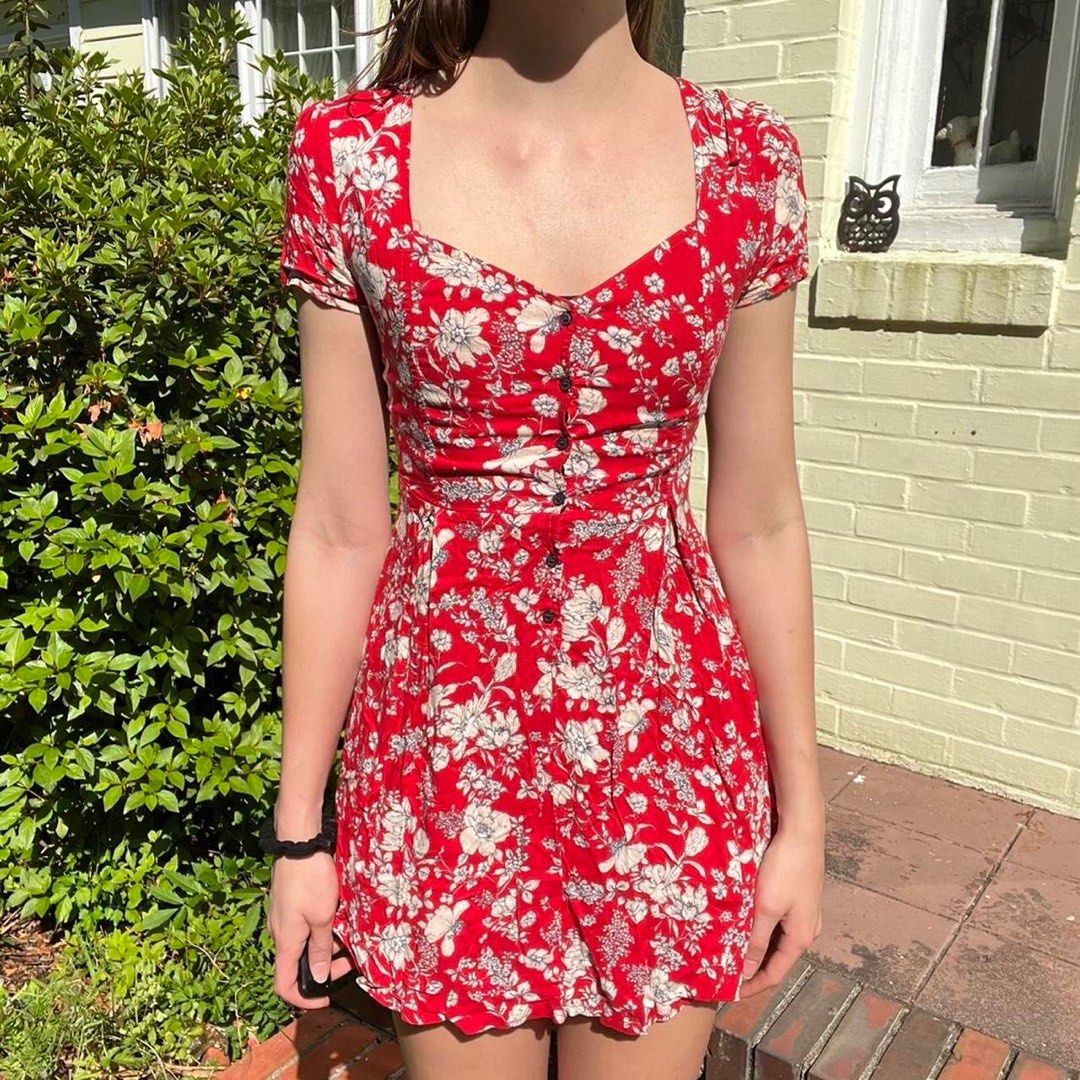 FOREVER 21 Red Flower Short Dress Small