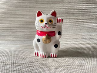 Fortune Lucky Cat figurine