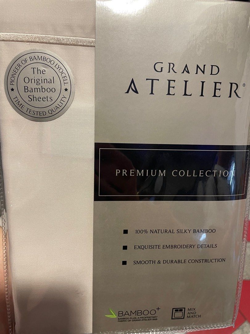 Grand atelier pillow sale