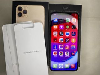 iPhone 11 Pro Max 64GB (No Issue)
