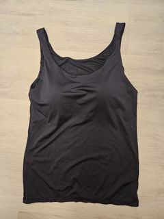 (Category: ) located in . Submitted by shopaholic_89 (Listing ID 1297901237, Image 1). Description: .